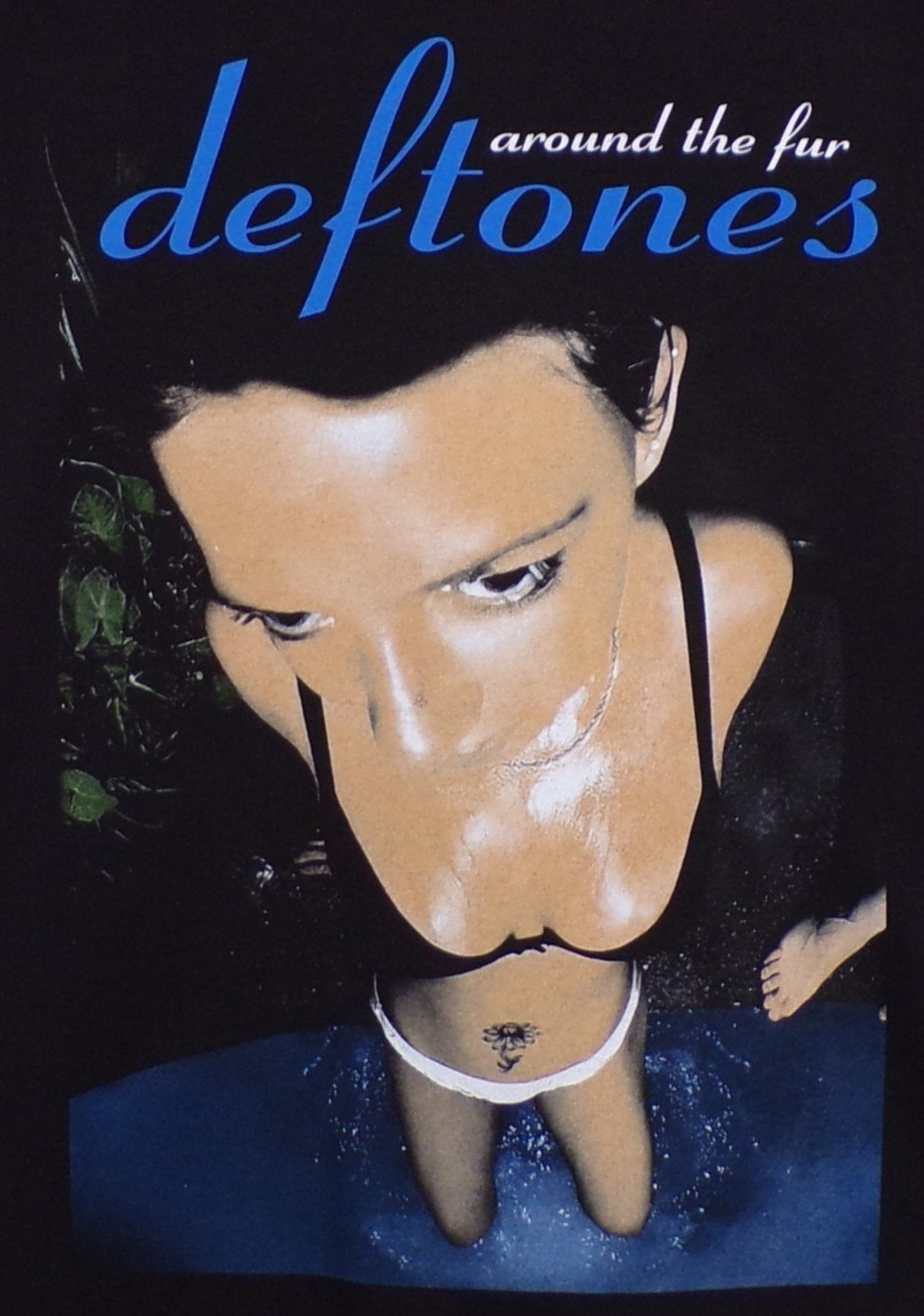 New ’Deftones - Around The Fur’ Adult Silkscreen T-Shirt. Available In Small-3XL. - Unisex Short Sleeve Shirt