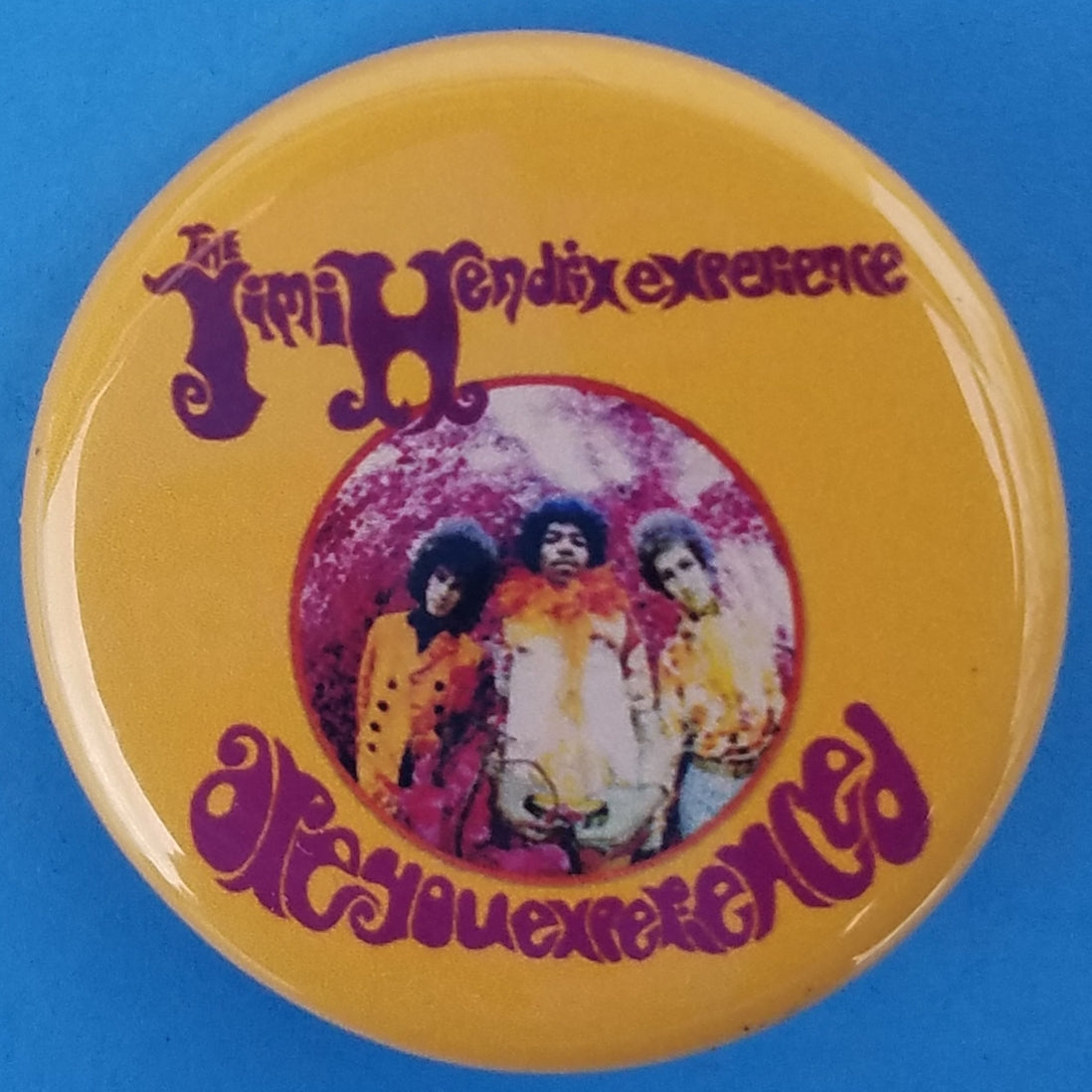 new legends button set of 8 fashion buttons are 1.25 and 1.50 inches in size Set Includes Half Bob Half Lion Bob Marley One Love Rasta Smoke Yellow Faces Jimi Hendrix Experience Reggae One Love Heart Weed Leaf Wu-Tang Symbol