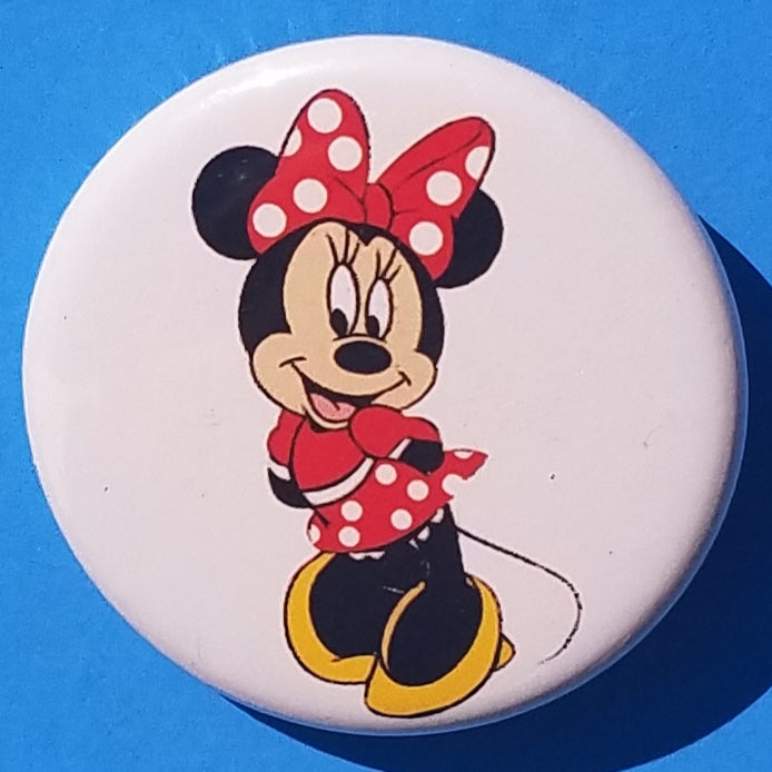 new mickey minnie button set of 6 fashion buttons are 1.25 inches in size Set Includes Mickey Minnie Hearts Flowers Mickey Minnie Hugging Mickey Minnie Kissing Mickey Mouse Looking Over Mickeys Backside Minnie Mouse movie cartoon collection disney pinback