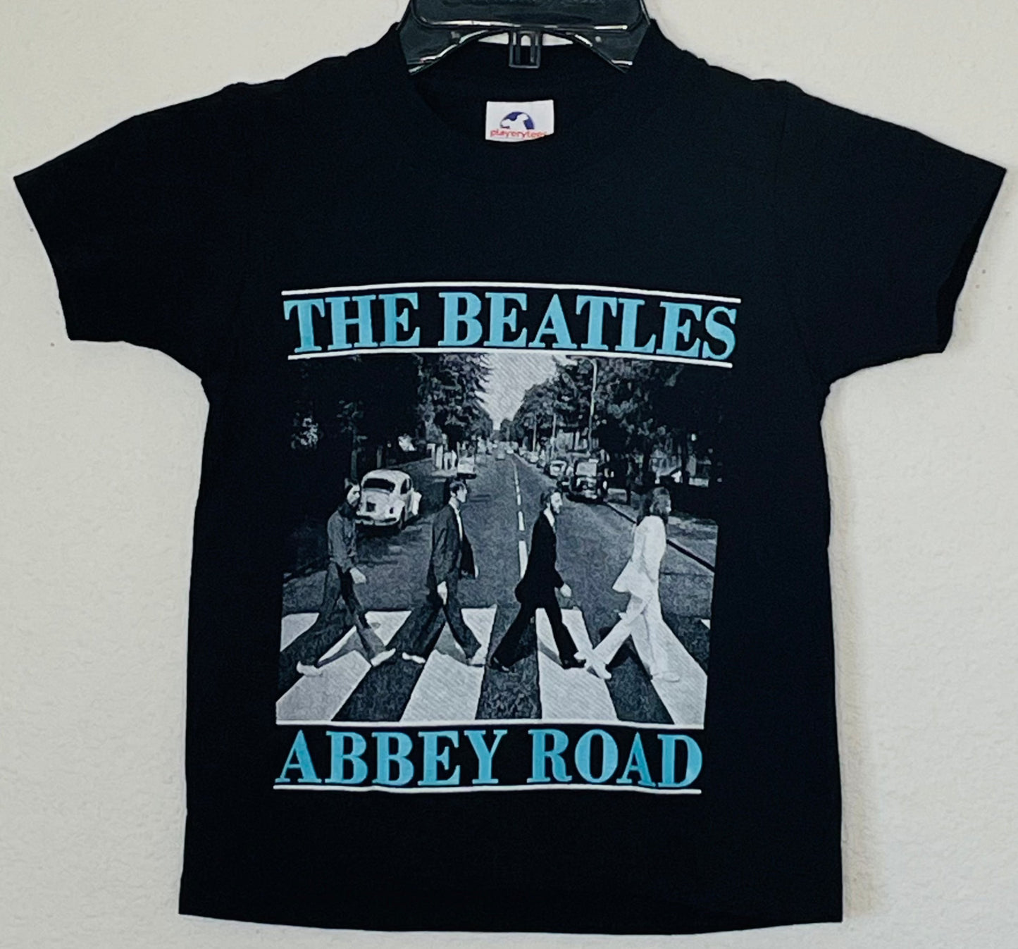 āThe Beatleās Abby Roadā Youth Regular Shirt. Available In XS-XL Youth. - Youth XS - Youth Regular Shirt.