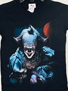 New "Horror Pennywise IT Clown" Youths  Silkscreen Horror T-Shirt. Available From XS-XL