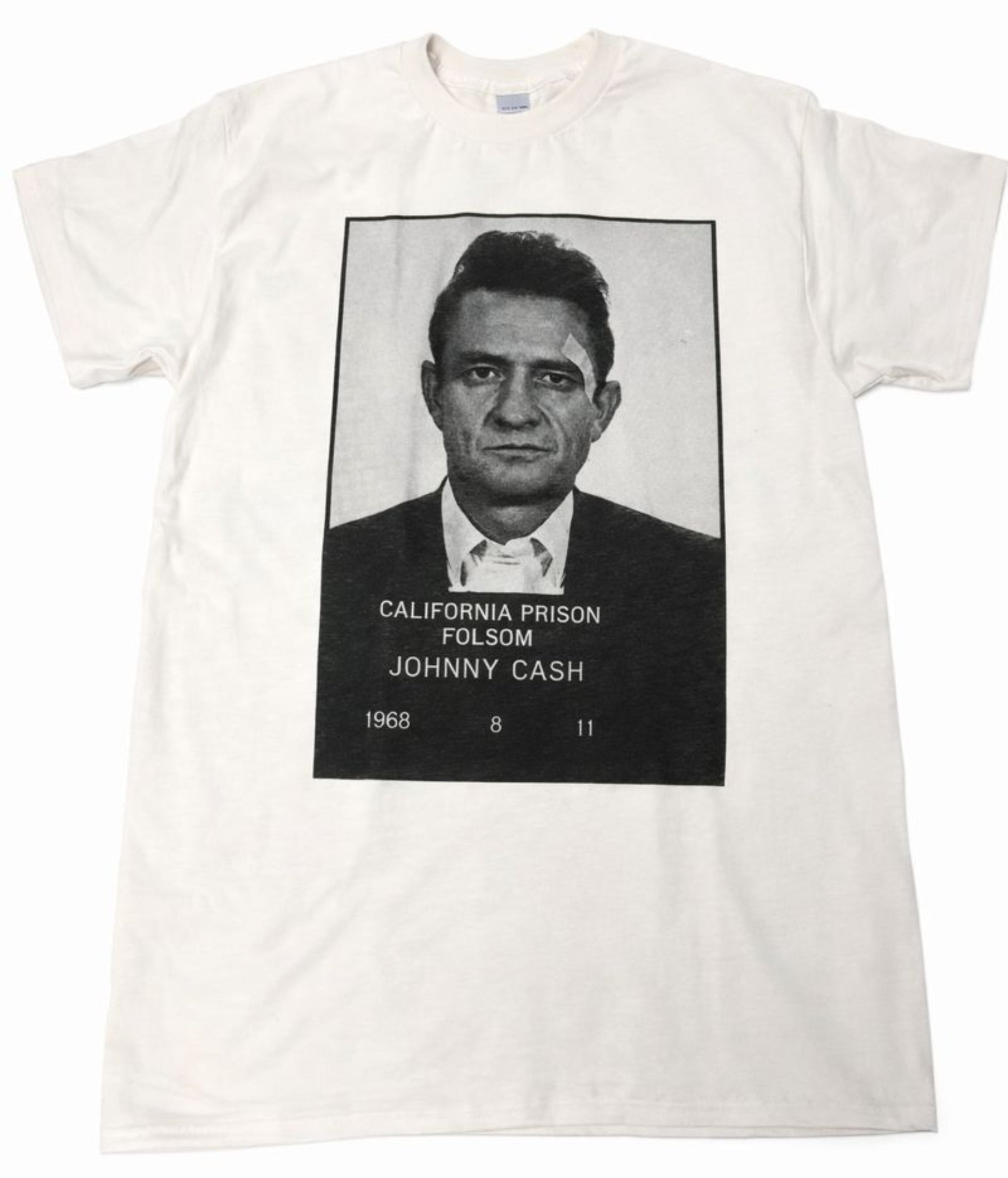 Unisex “Johnny Cash – Folsom Prison 1968” T-shirt featuring the classic black-and-white mugshot print, vintage music apparel in sizes Small–2XL.