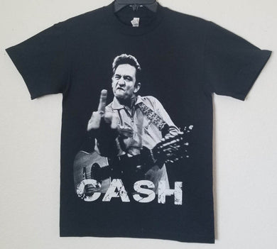 Johnny Cash San Quentin 1969 Middle Finger T-Shirt – Iconic Concert Image
