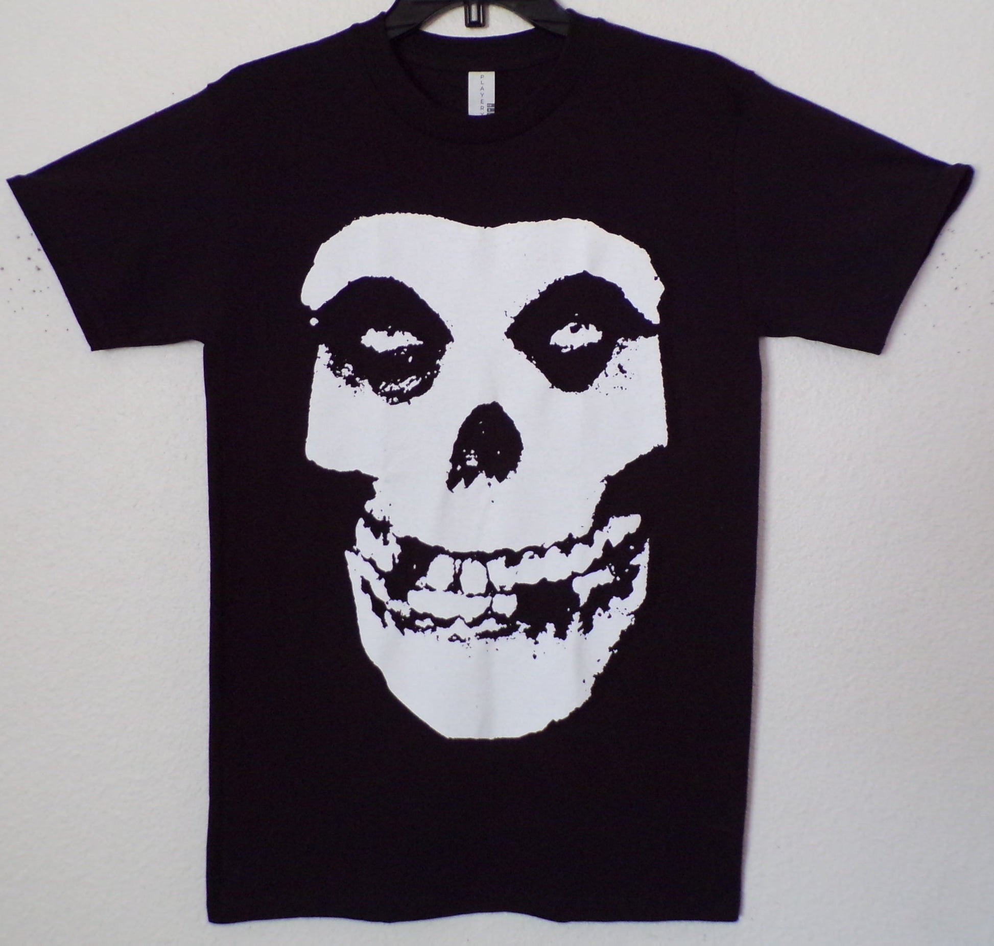 Misfits Fiend Skull Unisex T-Shirt – Classic Horror Punk Band Tee, available in Small to 3XL. Soft cotton, silkscreen print, perfect for punk rock fans.