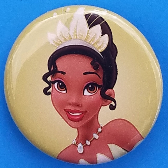 new disney princesses button set of 9 buttons are 1.25 inches in size Included In Set Snow White Ariel Elsa Cinderella Jasmin Belle Aurora Pocahontas Tiana collection cartoons movies animation