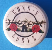 Load image into Gallery viewer, new guns n roses button set of 5 fashion buttons are 1.25 inches in size Set Includes Guns N Roses Appetite For Destruction Guns N Roses Double Gun On Black Guns N Roses Double Gun On White Guns N Roses Slash Skull With Double Gun Guns N Roses Yellow Logo On Black hard rock music pinback

