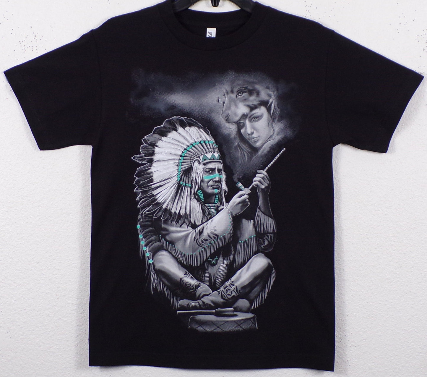 New ’Indian Chief Sitting’ Unisex Silkscreen T-Shirt. Available From Small-3XL. - Small - Men’s Short Sleeve Shirt