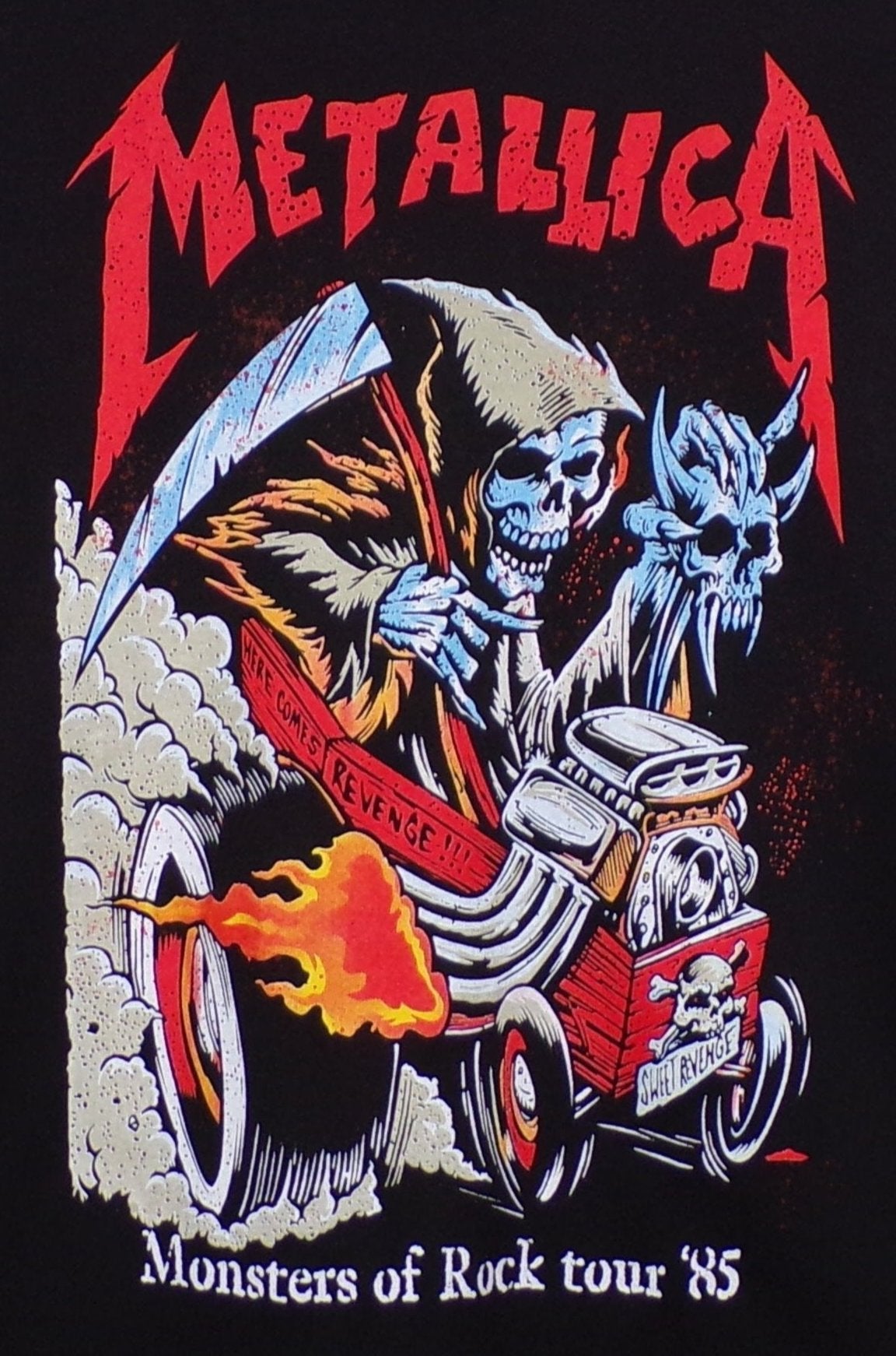 New ’Metallica - Monsters Of Rock Tour 1985’’ Unisex Silkscreen T-Shirt. Available From Small-2XL. - Men’s Short Sleeve