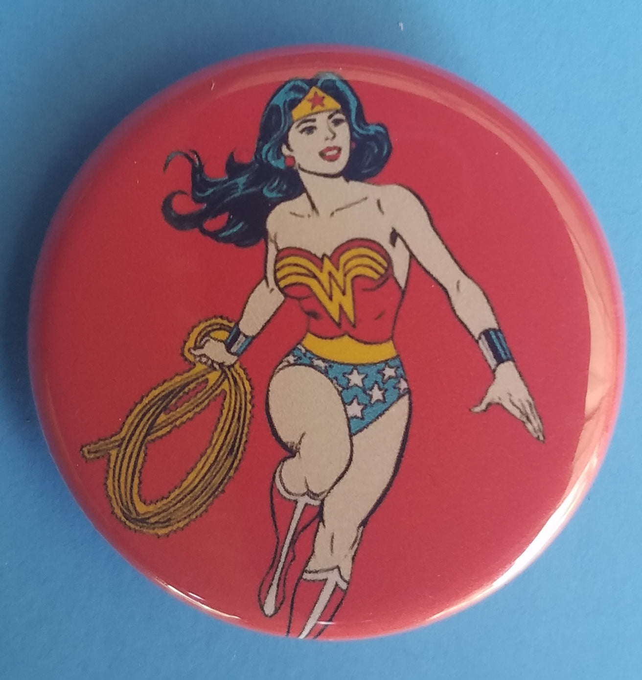 New ’Wonder Woman Button Set Of 5.’ Fashion Buttons Are 1.25 Inches In Size. - Button’s