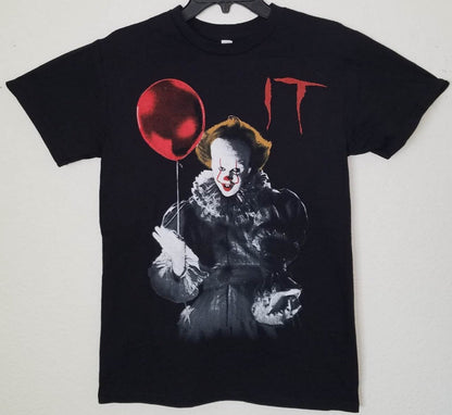Pennywise IT clown red balloon horror graphic unisex T-shirt black silkscreen design S–3XL