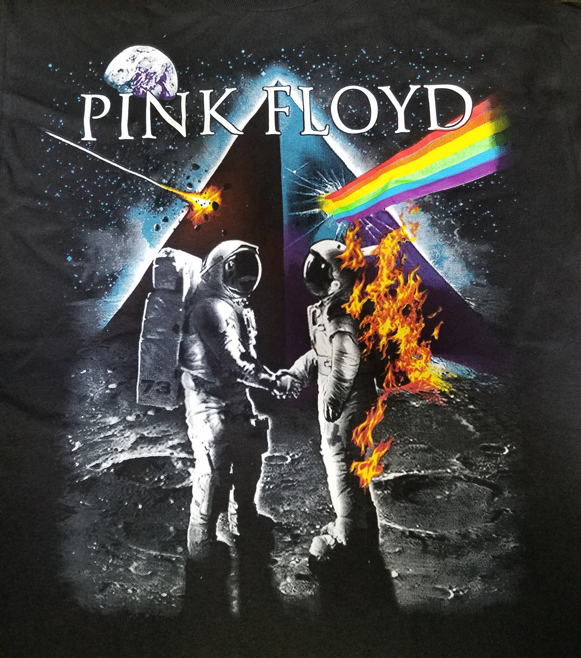 pink floyd dark side of the moon astronaut adult silkscreen t-shirt available from small-3xl unisex music apparel adult classic rock shirts tops
